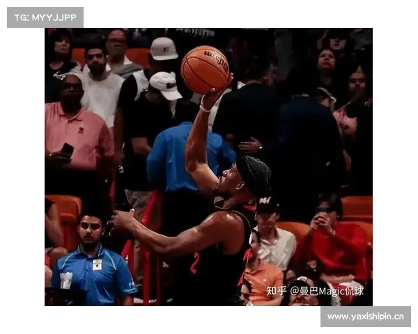 NBA赛名场面:灰熊边线球直接传观众席 解说怒吼:这都能失误? NBA赛名场面:灰熊边线球直接传观众席 解说怒吼:这都能失误?